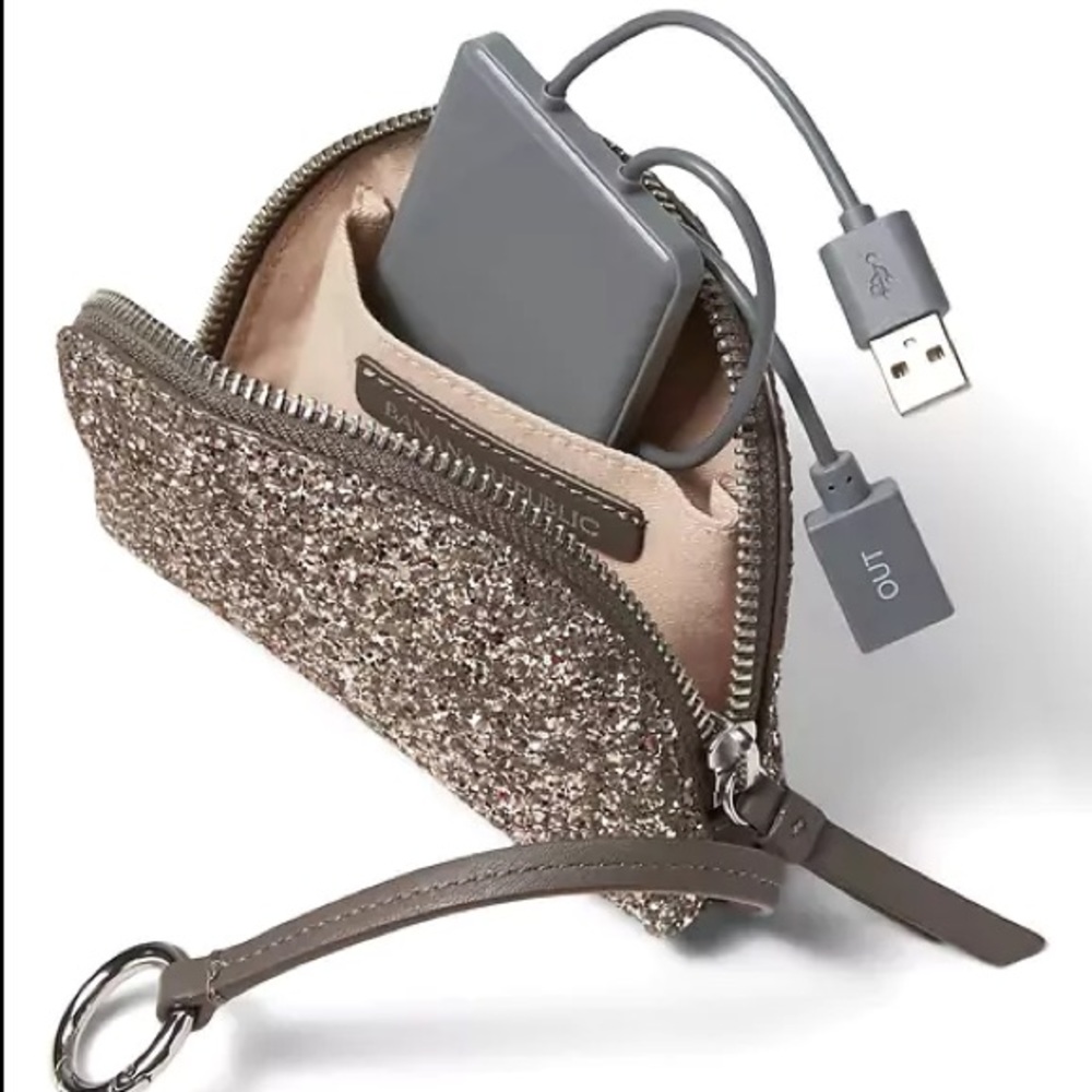 NWT Banana Republic Charging Glitter Pouch Navy